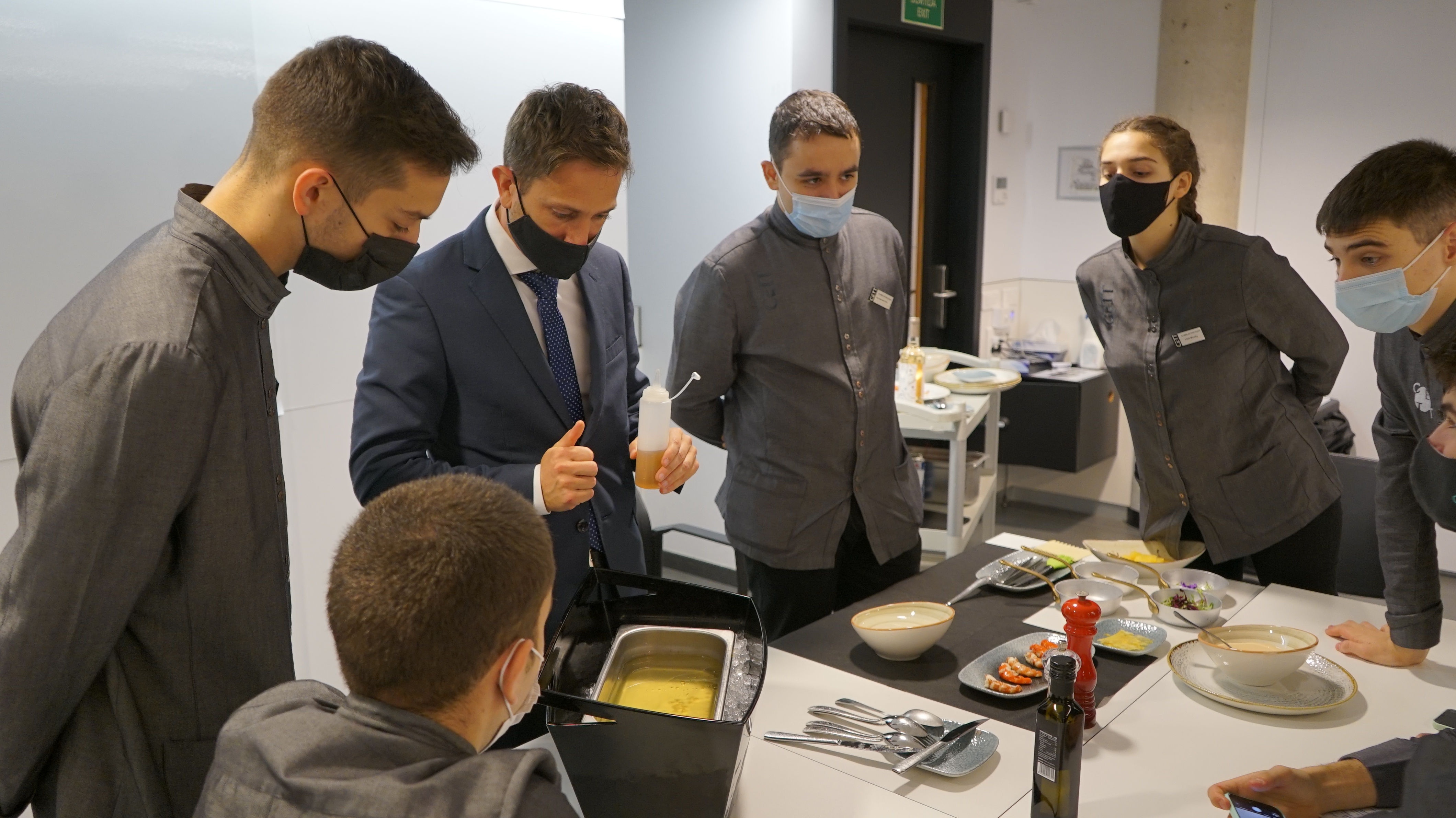 Photography from: Ciclo Técnico de Cocina-Gastronomía y Servicios de Restauración  | CETT